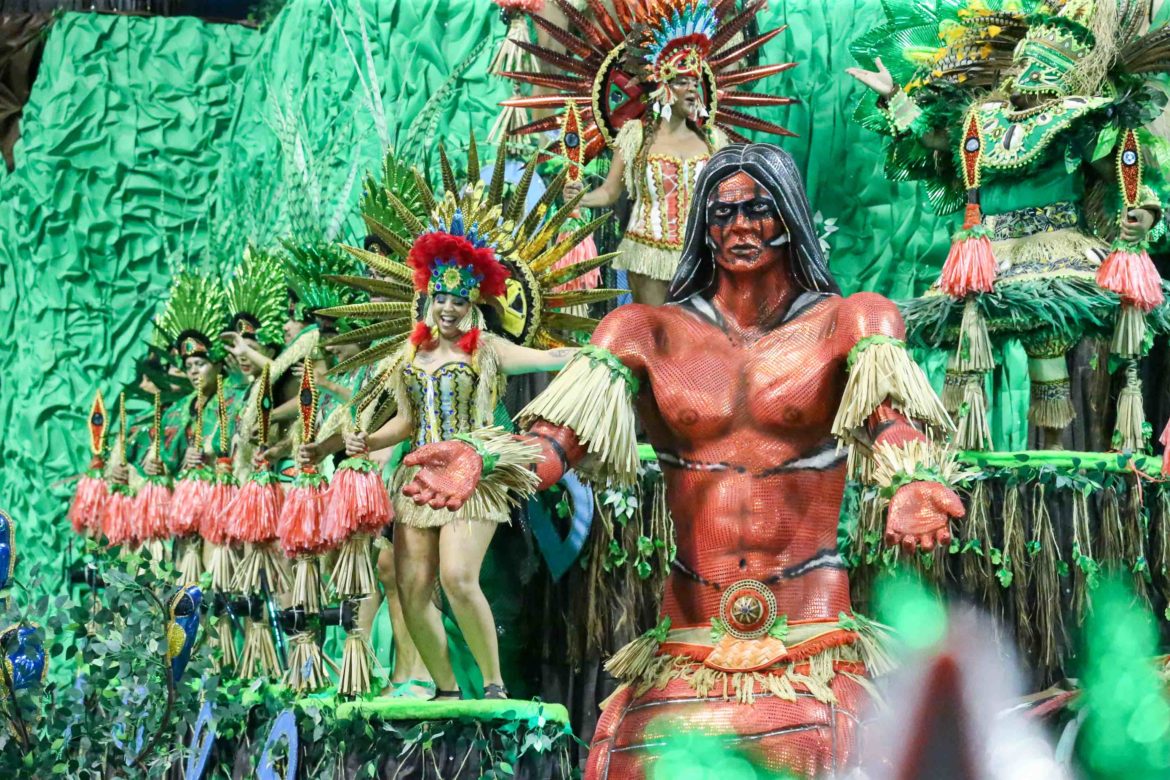 Foto Capa: Nelson Gariba/Sintonia de Bambas