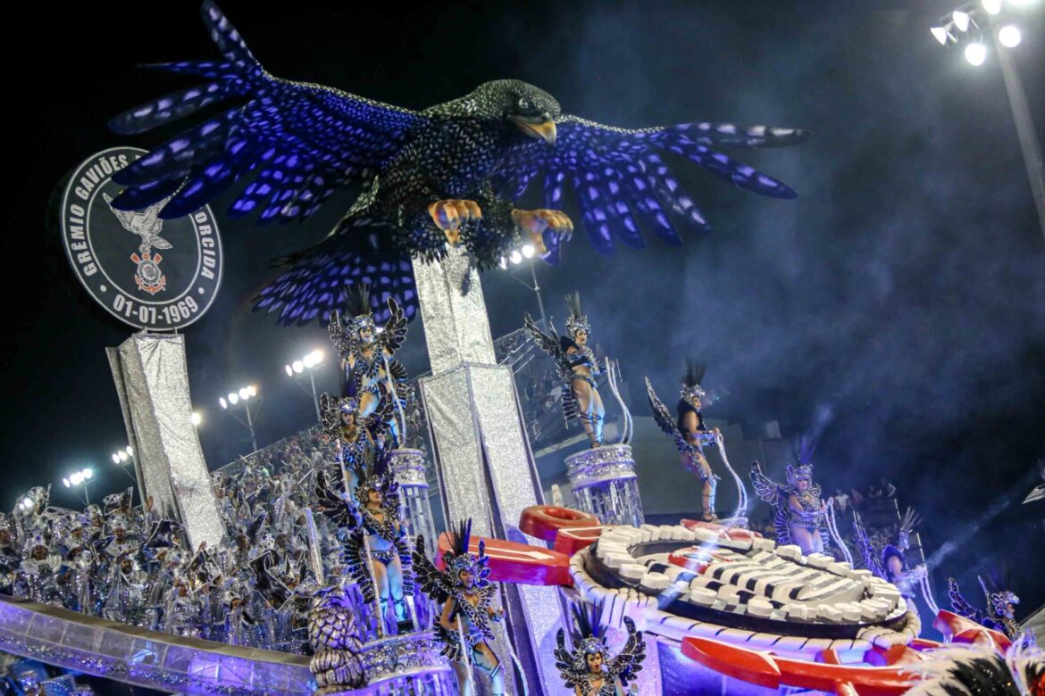 Desfile Gaviões da Fiel (Foto Nelson Gariba /Sintonia)