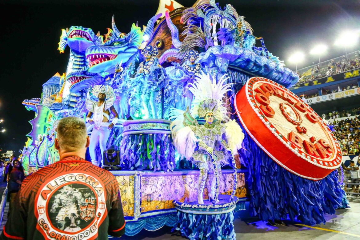 Desfile Unidos de Vila Maria - Foto: Nelson Gariba / Sintonia de Bambas