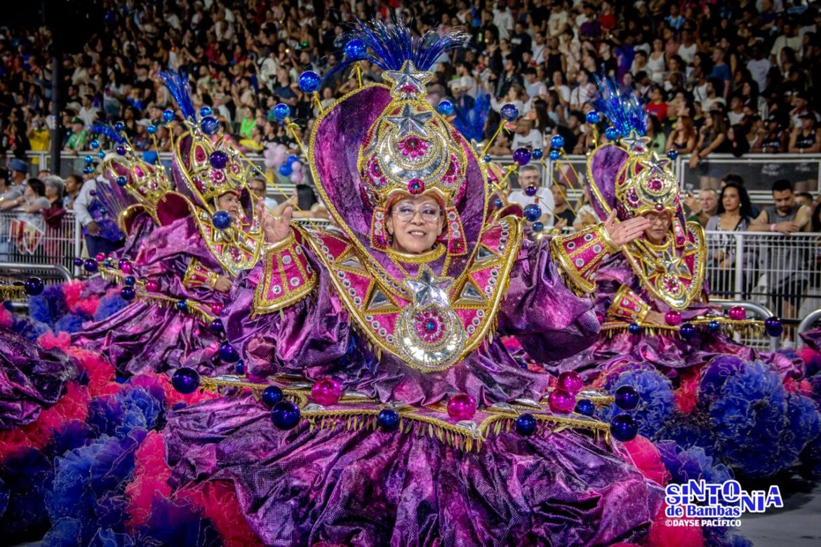 Desfile Oficial da Rosas de Ouro: Carnaval 2026